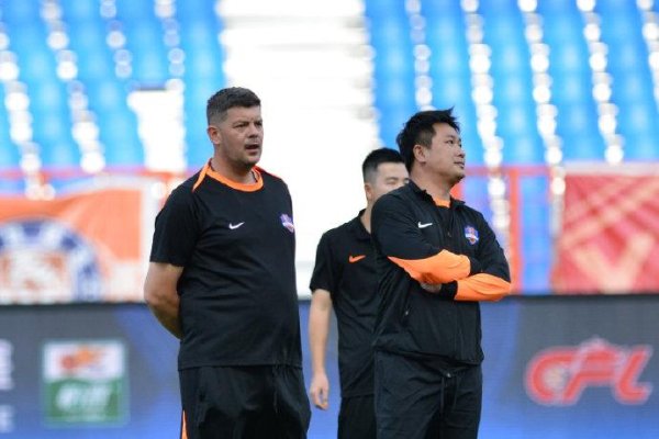 梅州客家：职业联赛  四连败 双线五连败 形势严峻 不敢懈怠！