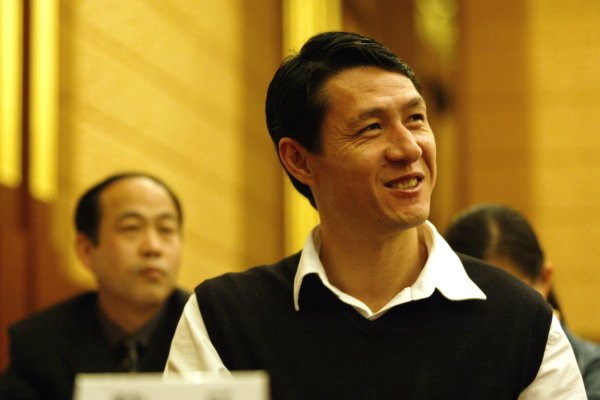 黎兵：足协杯战玉昆会面临许多困难，当作对我们的运动练习    和提升