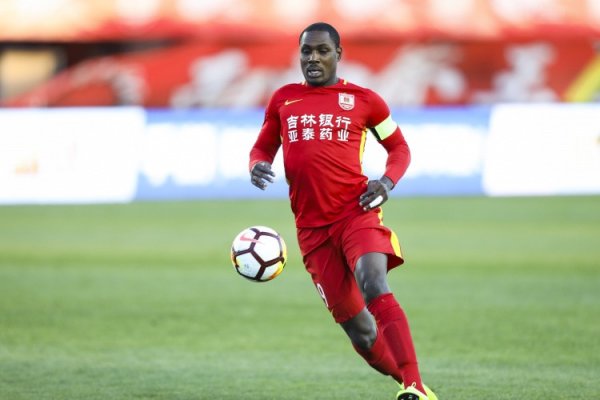伊哈洛: 亚泰当年砸2000万镑买我, 沃特福德没通知我立即接受