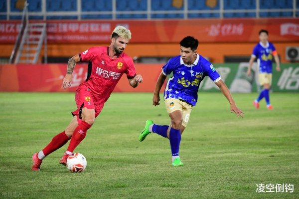 2-0, 38岁刘建业发威: 率队掀翻青岛红狮, 豪取3连胜