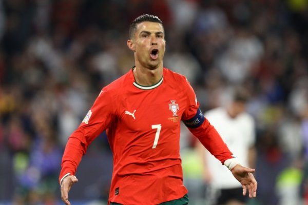 近乎苛刻!米体揭C罗饮食:每天进食六次,完全杜绝加工食品 近乎苛刻!米体揭C罗饮食:每天进食六次,完全杜绝加工食品