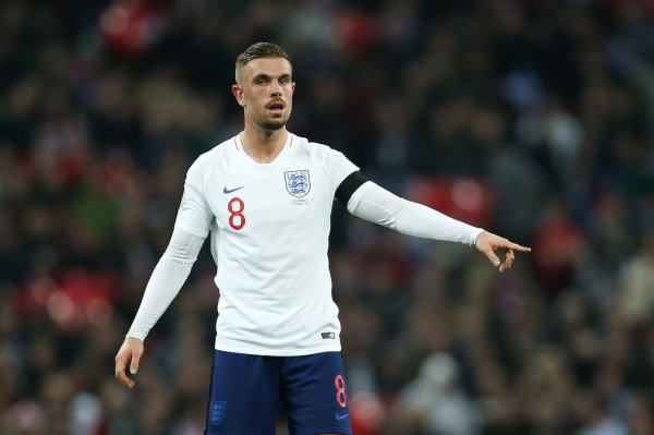 亨德森：图赫尔选择我，绝不会仅仅是为了让我做拉拉队  员