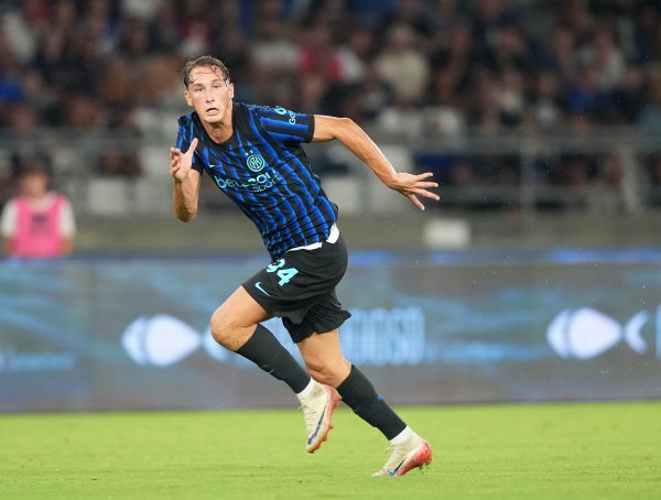 埃斯波西托: 对球队的表现非常满意, 我认为自己做得还不错 埃斯波西托: 对球队的表现非常满意, 我认为自己做得还不错