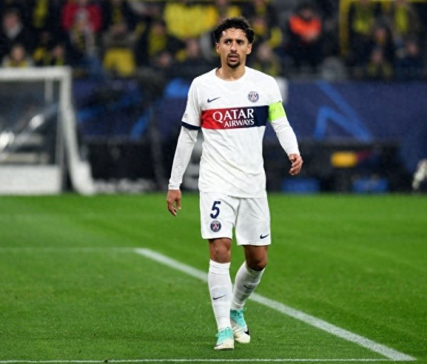 RMC: 巴黎更衣室票选新赛季领队 , 马尔基尼奥斯继续当选 RMC: 巴黎更衣室票选新赛季领队 , 马尔基尼奥斯继续当选