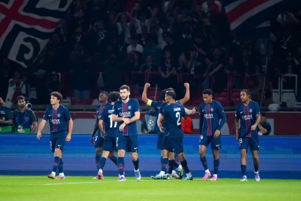 记者:巴黎每周都会给球员做抽血检查,以提前预防受伤 并调整练习 记者:巴黎每周都会给球员做抽血检查,以提前预防受伤 并调整练习