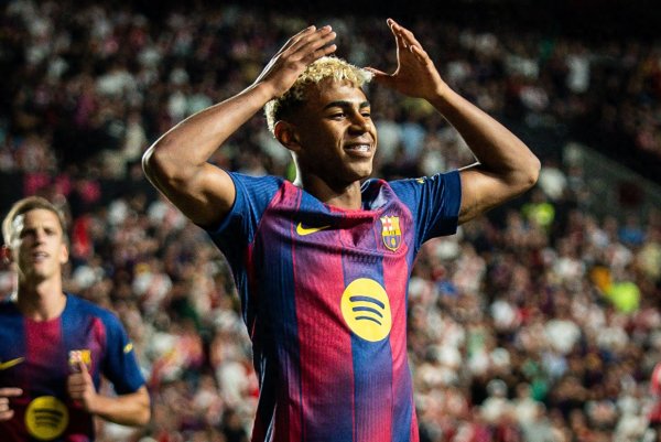 西媒: 亚马尔渴望满竞技状态 出战巴黎, 他将其视为证明自己的绝佳时机 西媒: 亚马尔渴望满竞技状态 出战巴黎, 他将其视为证明自己的绝佳时机