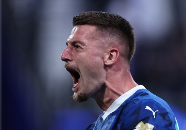 罗马诺：米林科维奇不会在明年1月离队 也没和尤文或其他球队谈判