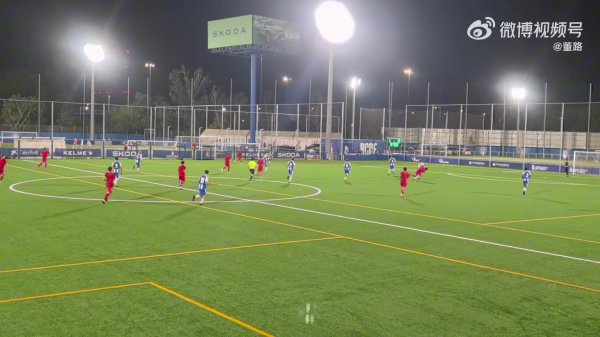 张林峒杆位出战破门连续三轮收获得分 ,达姆U16A队1-2西班牙人 张林峒杆位出战破门连续三轮收获得分 ,达姆U16A队1-2西班牙人