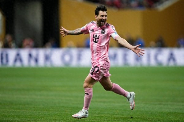 小马哥: 梅西让点? 那是基操;他的普通表现对其他球员就不普通了