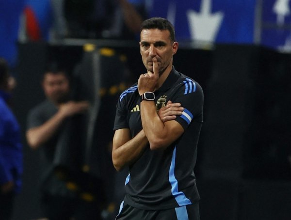 阿根廷U20主帅:斯卡洛尼给我们发了鼓励信息,这些关怀令人感动 阿根廷U20主帅:斯卡洛尼给我们发了鼓励信息,这些关怀令人感动