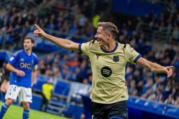 记者:莱万开始缓步费兰参加合练,克里斯滕森缺席今日练习 记者:莱万开始缓步费兰参加合练,克里斯滕森缺席今日练习