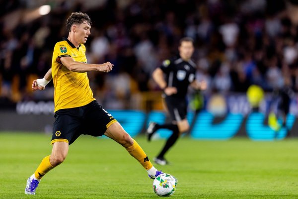 拉尔森：向所有支持者致歉，我们未能回报球迷应得的获胜