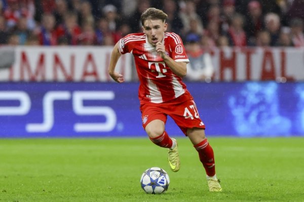 前德甲指导教练员：战门兴尾声时卡尔做了不敬对手的事，孔帕尼批评了他