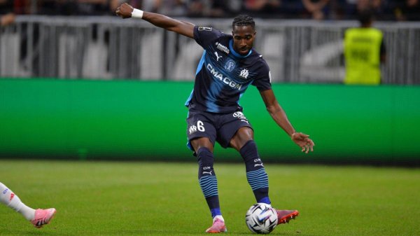 法媒：南特有意利用“万能转会”的形式签下马赛左后场球员加西亚