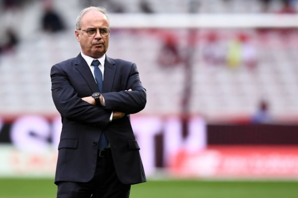 坎波斯谈巴黎引援理念：优先选择球商出众、具备队伍  精神的球员