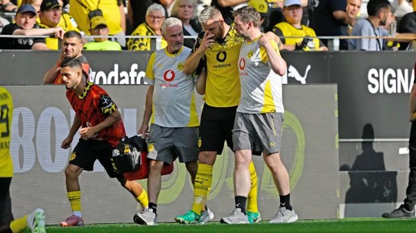 图片报:初步怀疑聚勒为小腿肌群 撕裂,可能将缺阵6至12周 图片报:初步怀疑聚勒为小腿肌群 撕裂,可能将缺阵6至12周