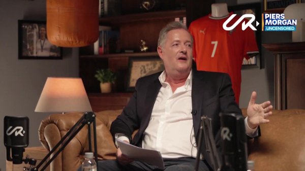 你和贝克汉姆谁更帅?C罗调侃:小贝脸很好看,但我是‘完美的’ 你和贝克汉姆谁更帅?C罗调侃:小贝脸很好看,但我是‘完美的’