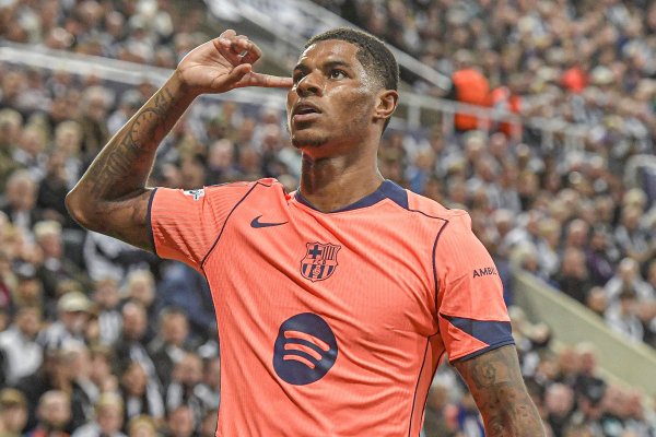 每体：巴萨可能不买断拉什福德，转而求购里昂翼锋马利克-福法纳