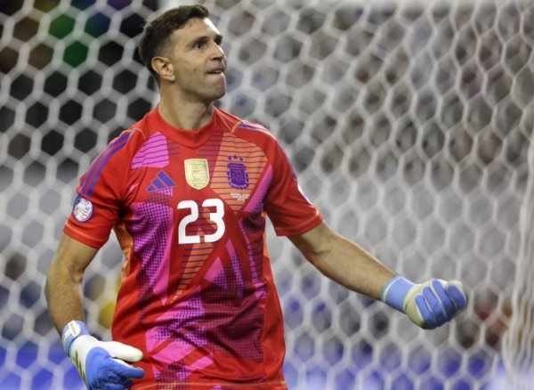 大马丁强力回应加图索关于南美赛制：他们根本不了解南美！