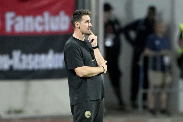 克洛泽:如今的古代足球 让我感到陌生,年轻球员更在乎金钱和形象 克洛泽:如今的古代足球 让我感到陌生,年轻球员更在乎金钱和形象