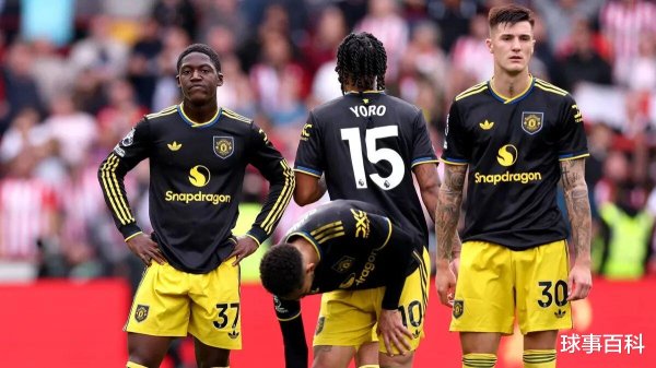 曼联小将耍大牌！前场错误  后匀速回追 目送对手得分