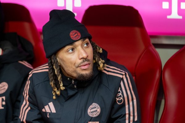 记者:马赛希望在冬季租借拜仁右后场球员博伊,尤文也对球员感兴趣 记者:马赛希望在冬季租借拜仁右后场球员博伊,尤文也对球员感兴趣